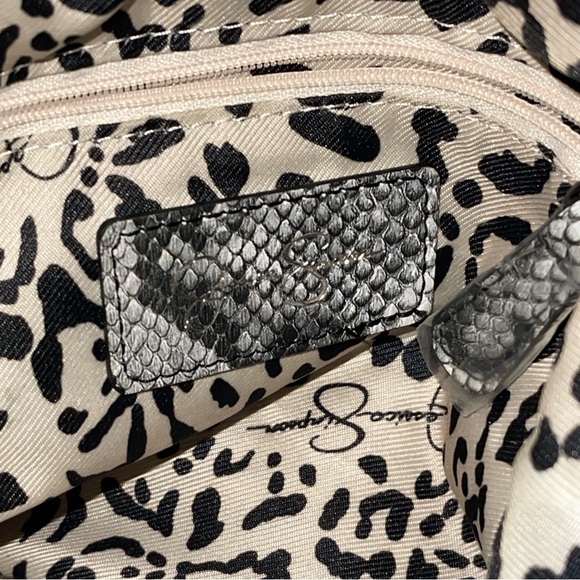 Jessica Simpson Faux Snakeskin Grey Black White Bag Crossbody Purse Tote Python - Picture 5 of 10
